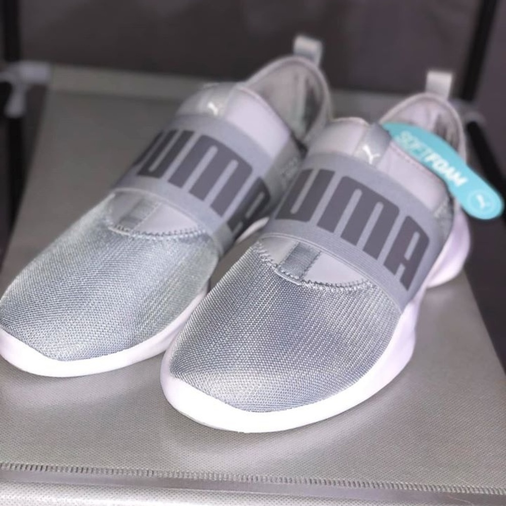 NWT Puma Dare Sneakers - 8.5